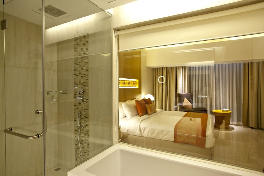 Фото Отель Lakeshore Banani