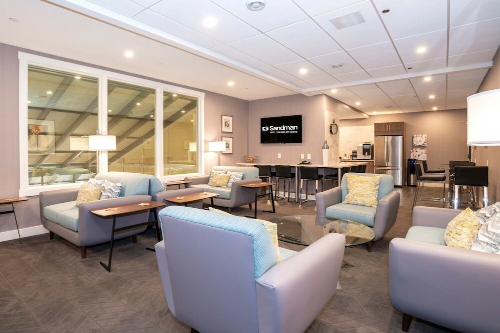 Фото Sandman Signature Calgary Downtown Hotel