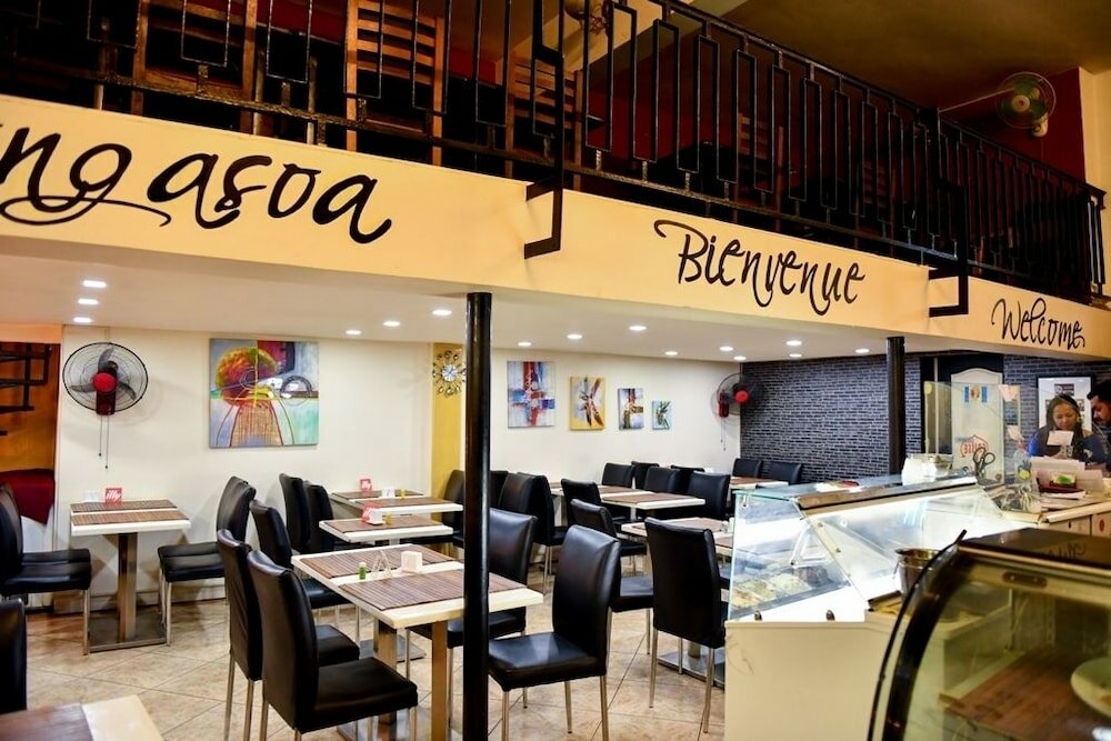 Фото Anjary Hôtel