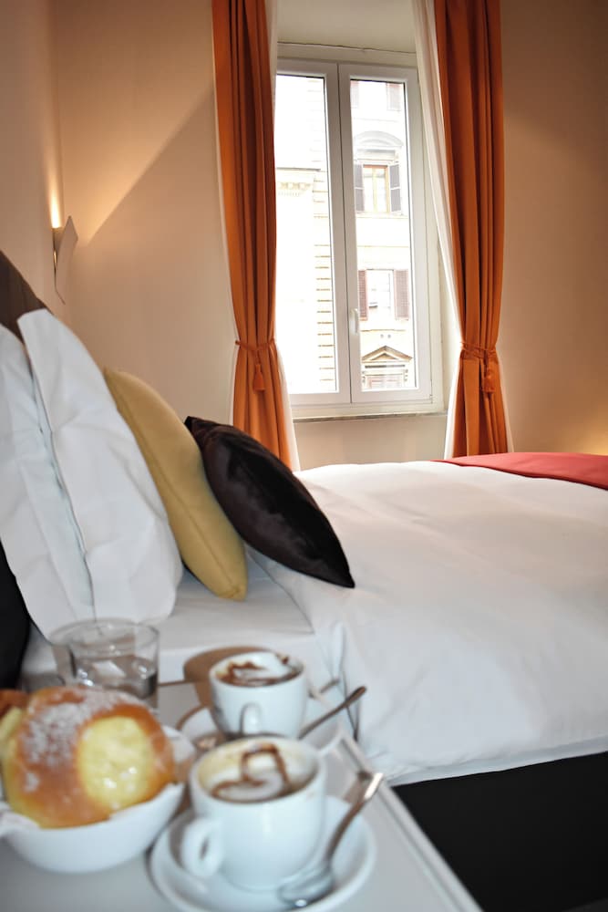 Фото The Roman Empire Guesthouse