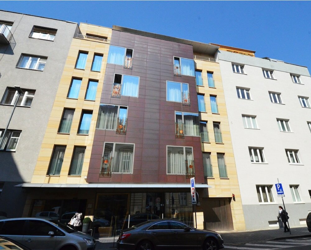 Фото отеля 3