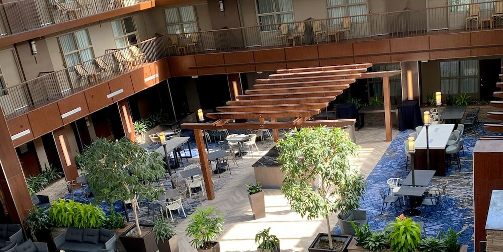 Фото Delta Hotels by Marriott Calgary South