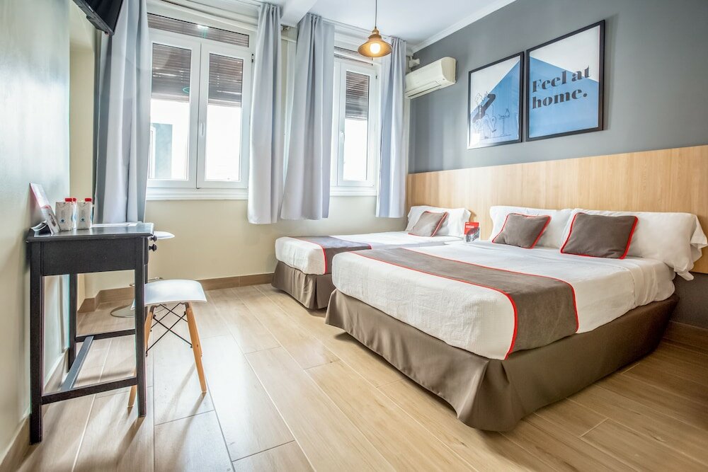 Фото CH Las Murallas