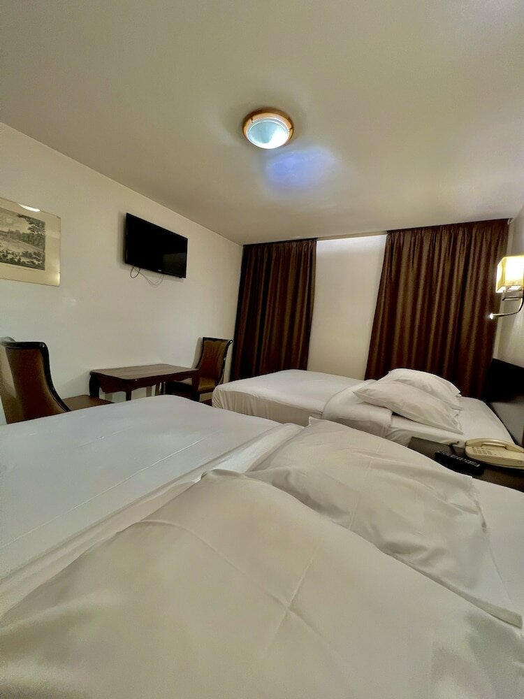 Фото Hotel Belle Fontainebleau