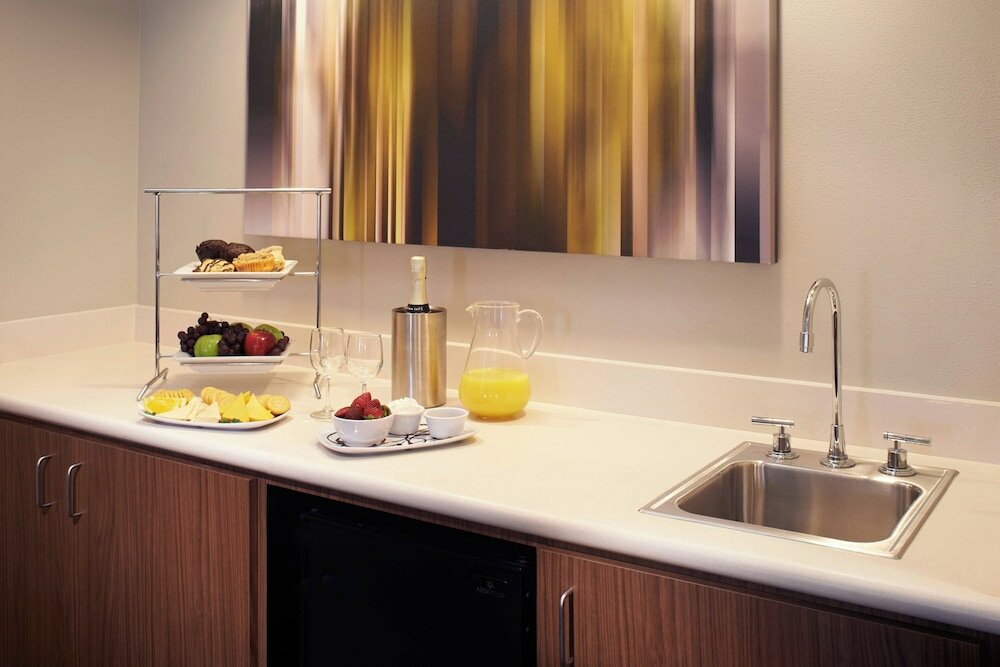 Фото Courtyard by Marriott Cincinnati-Covington