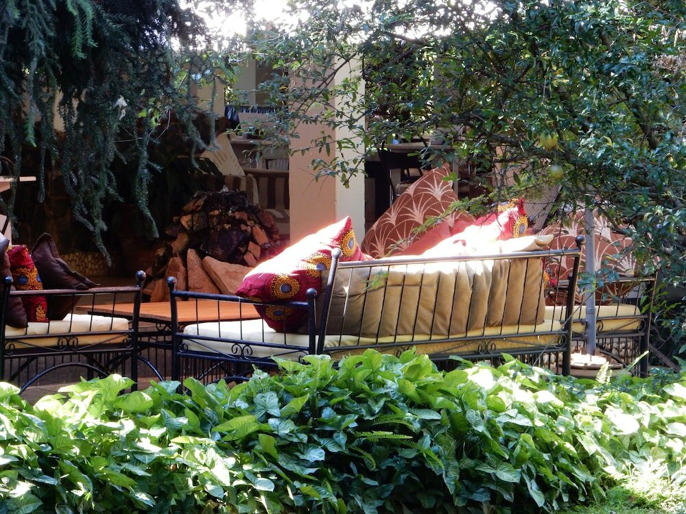 Фото Gately Inn Entebbe