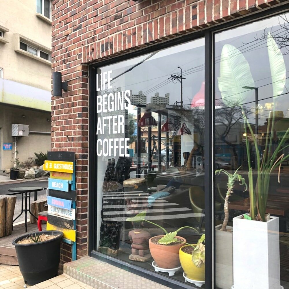 Фото Comma Plus - Hostel