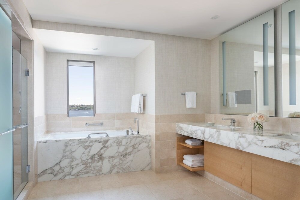 Фото Four Seasons Seattle