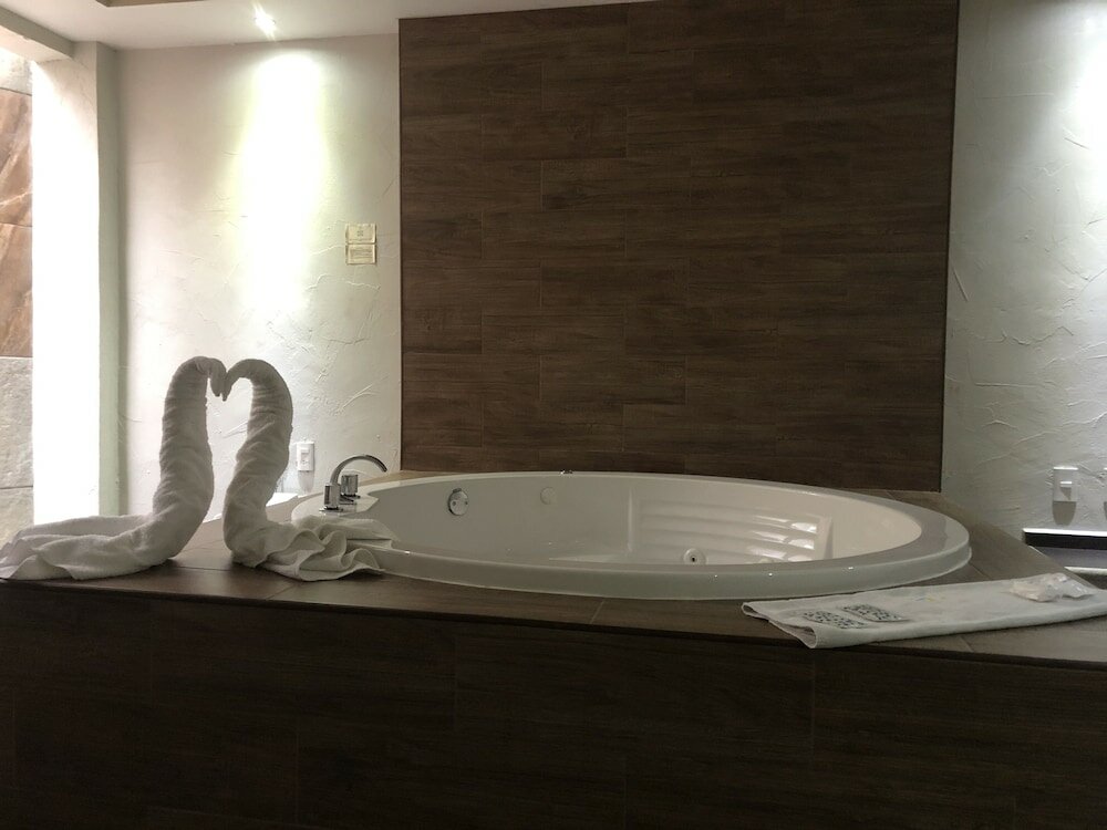 Фото Hotel & Villas 7