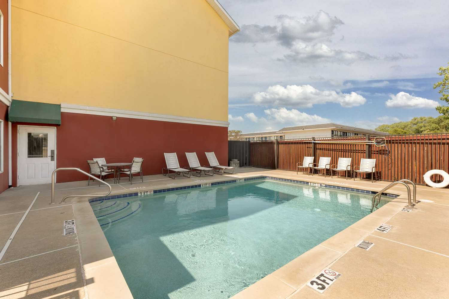 Фото Best Western Plus Waco North