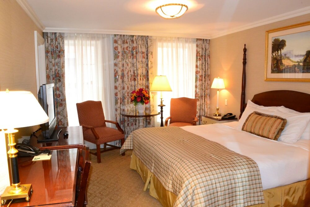 Фото The Wall Street Inn