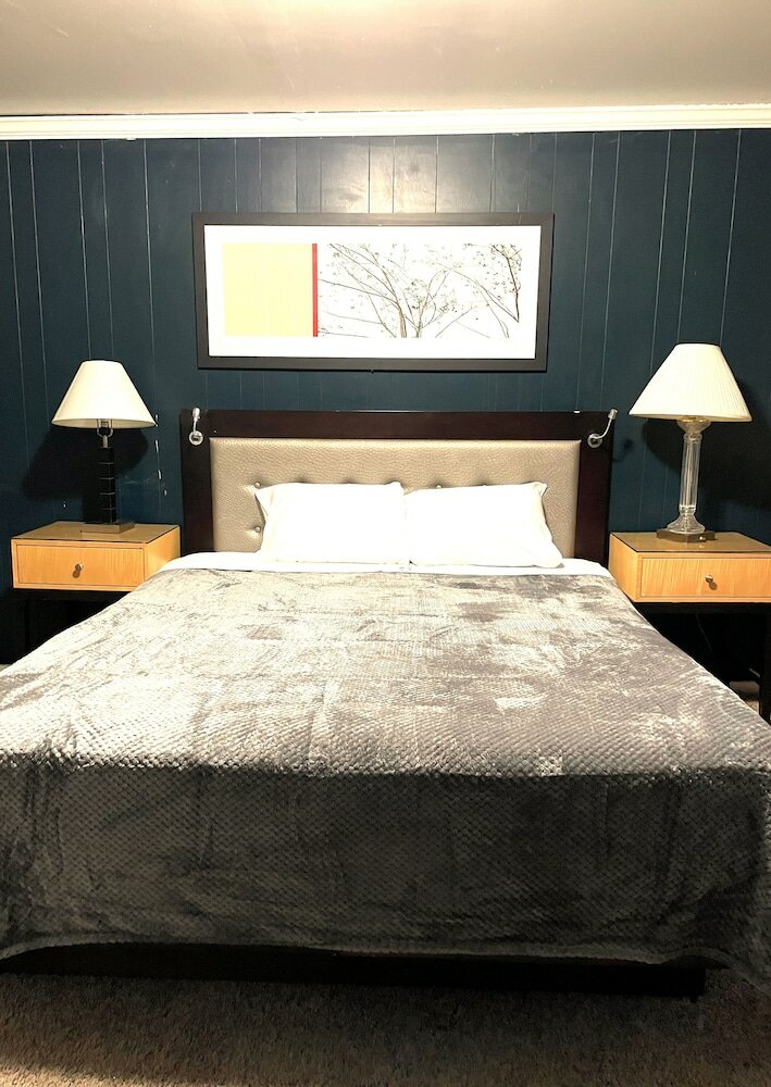 Фото James Motel