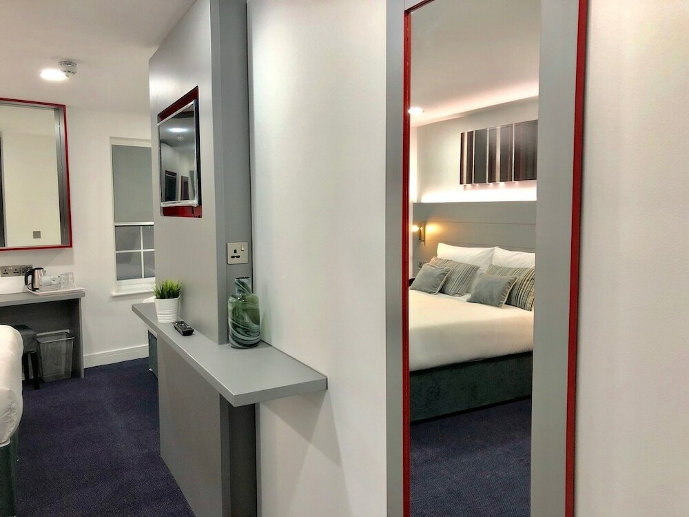 Фото Ilford Hotel Goodmayes