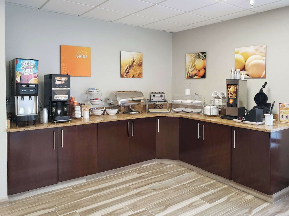 Фото Hotel Avyan