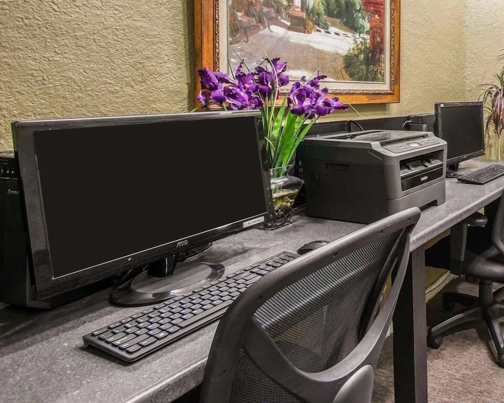 Фото Boca Suites Deerfield Beach