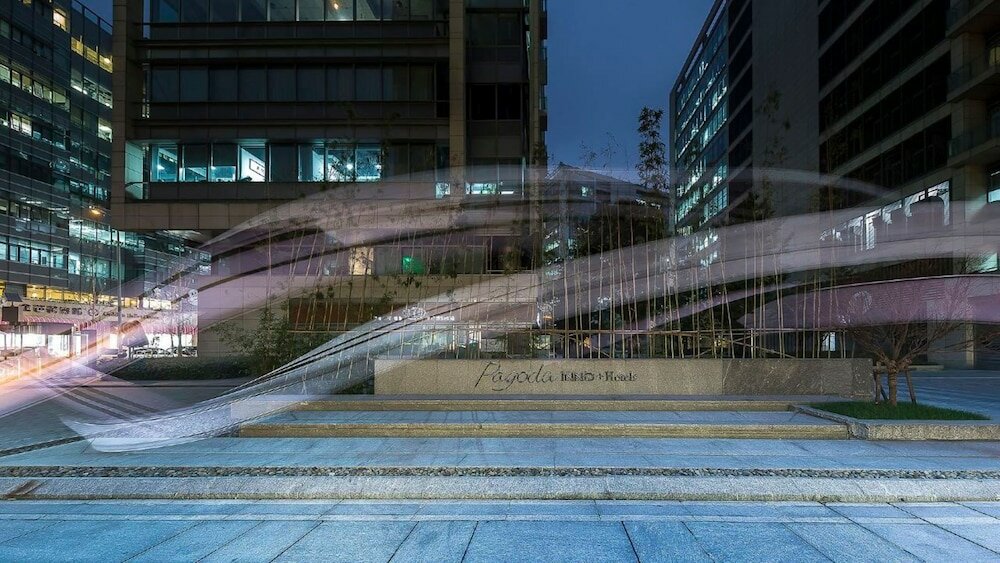 Фото Ssaw Pagoda Hotel Shanghai