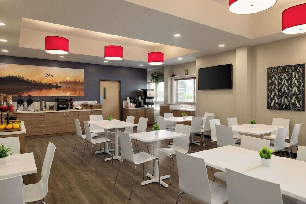 Фото Microtel Inn & Suites by Wyndham Val-d Or