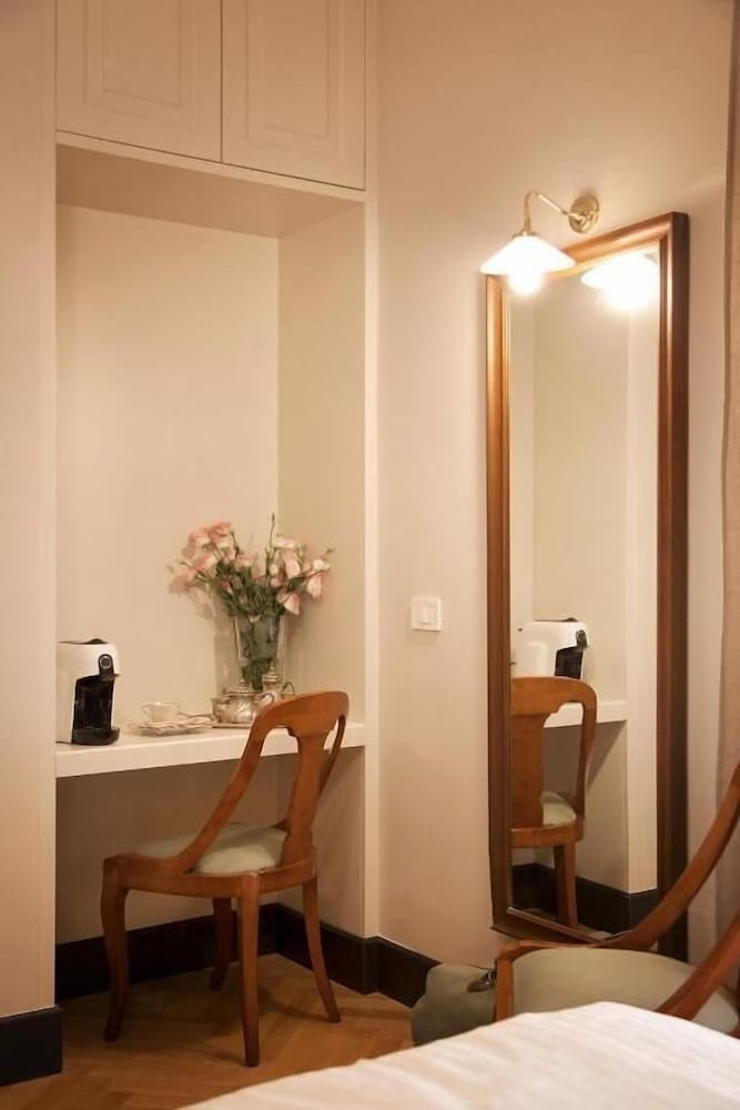 Фото Santa Monica Luxury Rooms