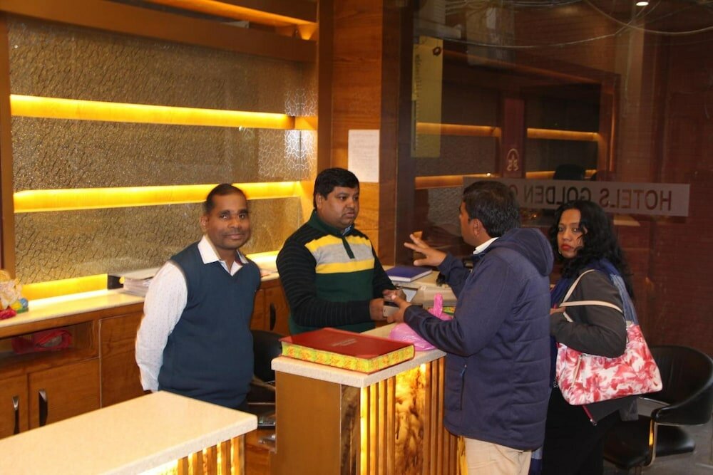 Фото Hotel Golden Oasis Delhi