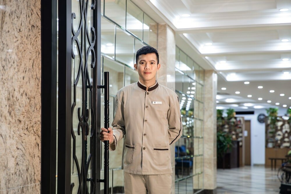 Фото Hanoi Backpackers Hostel & Rooftop bar