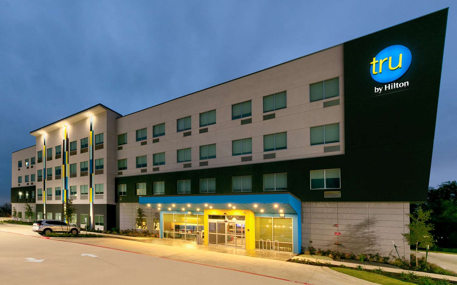 Фото Tru by Hilton Austin Nw Arboretum, Tx