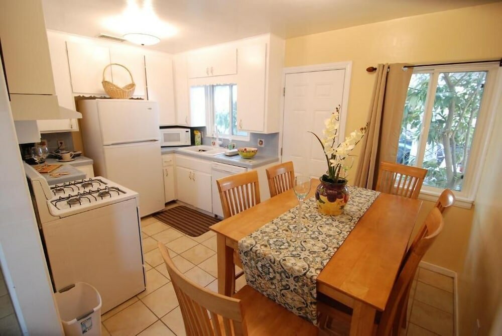 Фото Rest Haven Motel