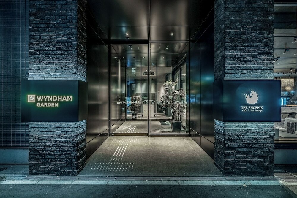 Фото Wyndham Garden Sapporo Odori