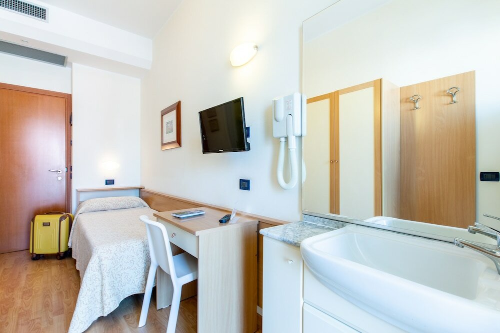 Фото Hotel Baltic