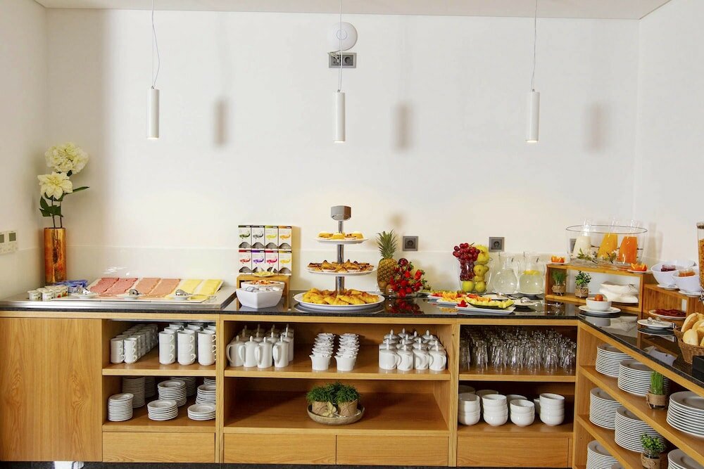 Фото Hotel Fafense