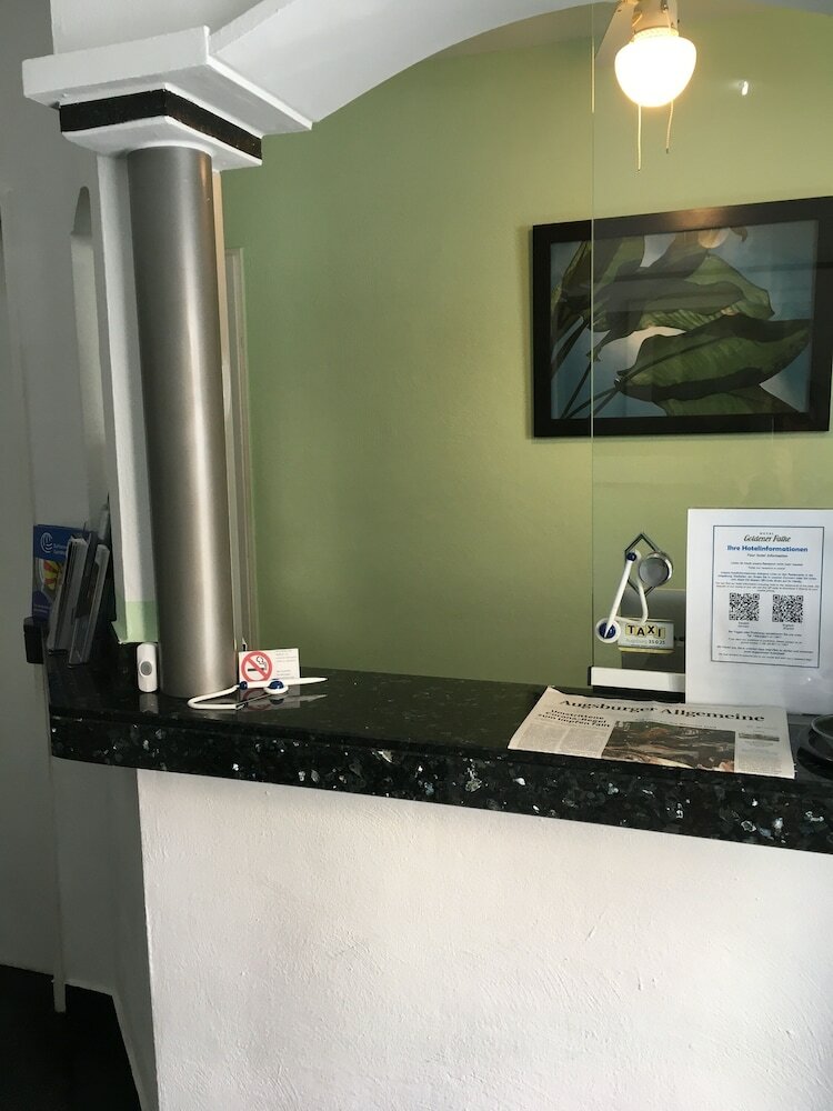 Фото Hotel Augsburg Goldener Falke