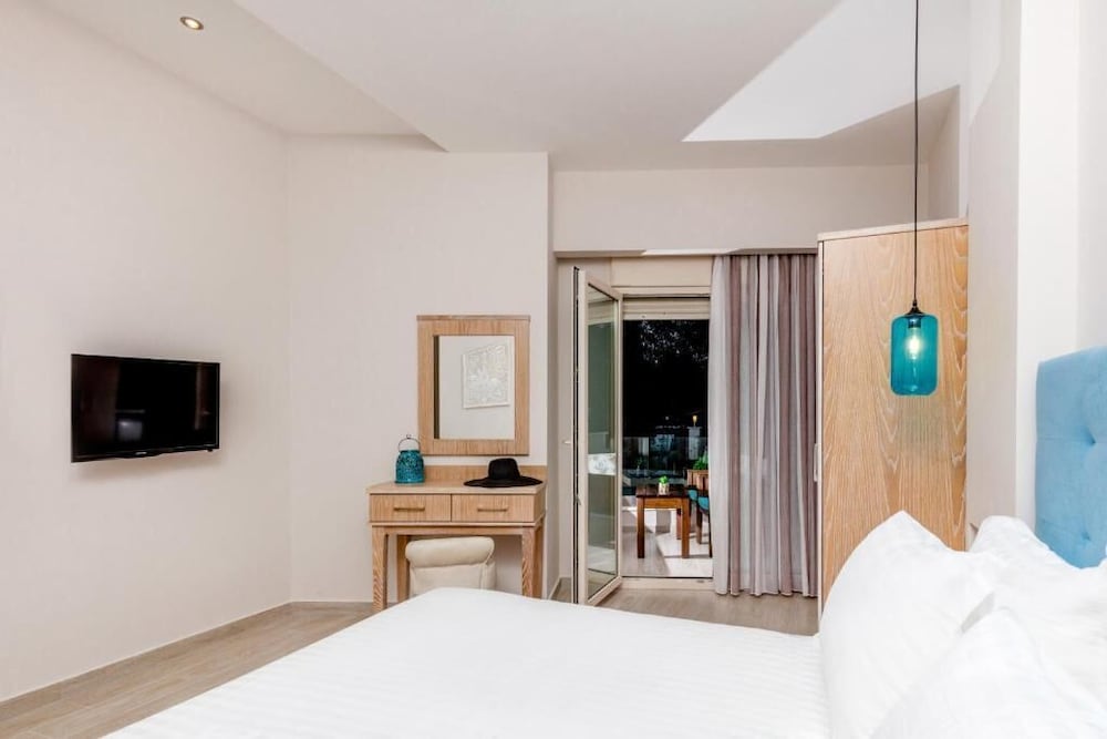 Фото Nikolas Studios