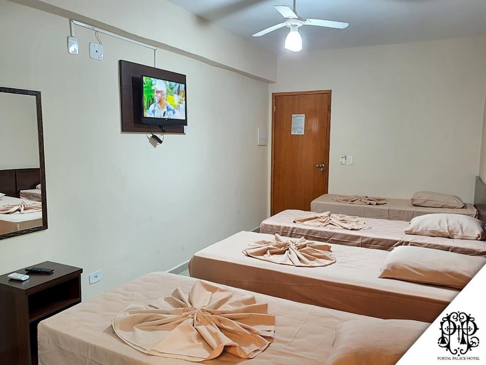 Фото Portal Palace Hotel