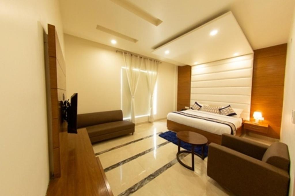 Фото Comfort Hotel Amritsar