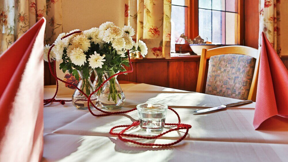 Фото Hotel Rössle Berneck