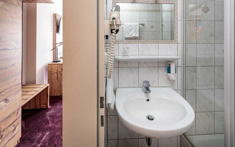 Фото Hotel Gasthof Pockinger Hof