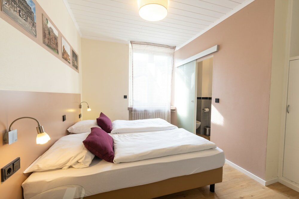 Фото Hotel Porta Nigra