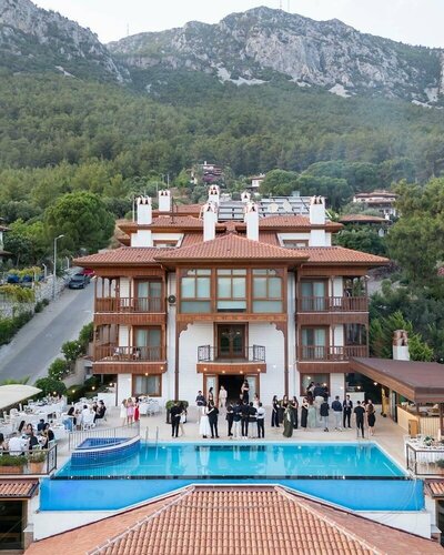 Гостиница Hotel Azmakhan Deluxe в Ментеше