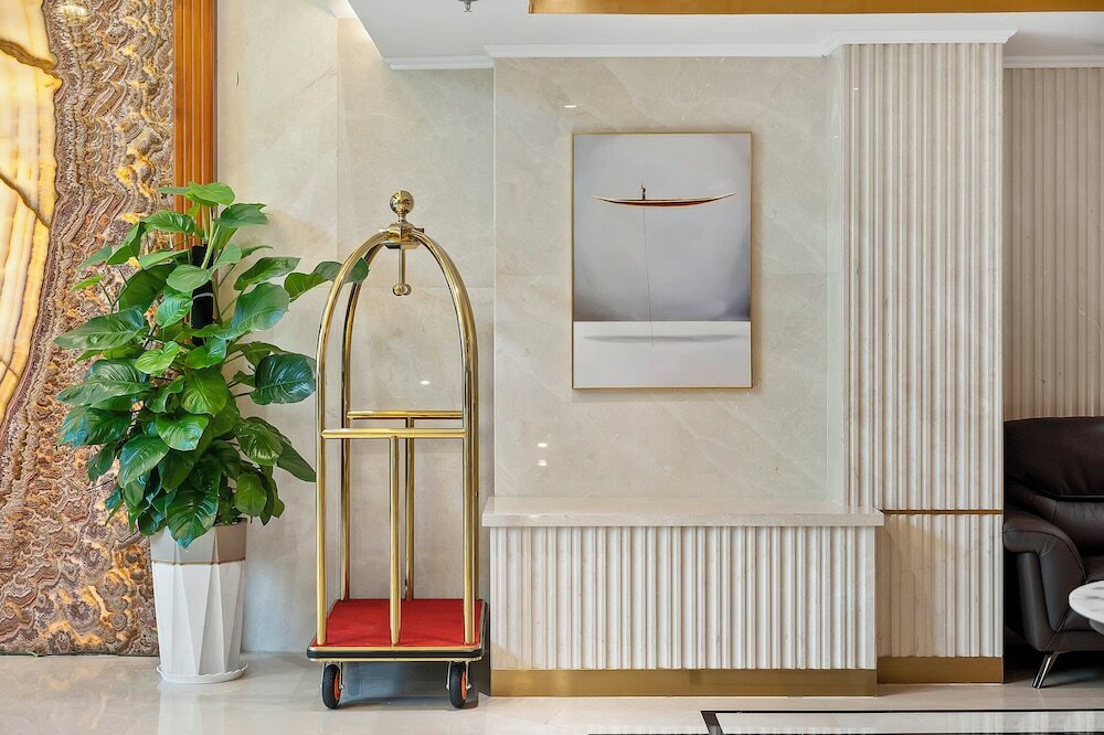 Фото 22Land Hotel Saigon