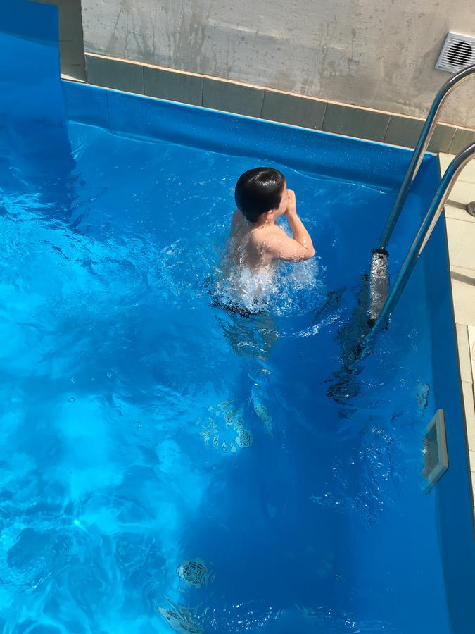 Фото Амбассадор