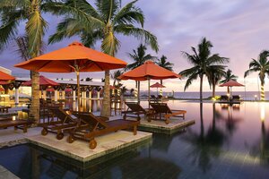 Cam Ranh Riviera Beach Resort & SPA