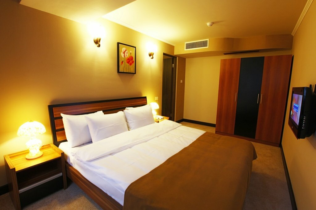 Ереван гостиница наири