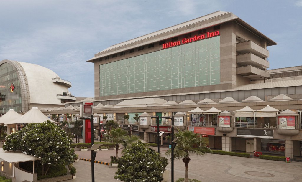 Фото Hilton Garden Inn New Delhi/Saket