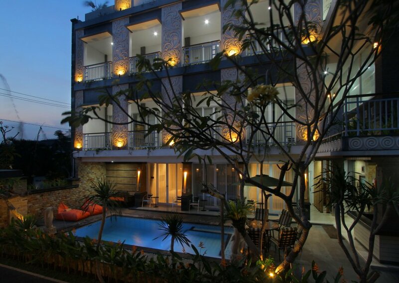Гостиница Lotus Tirta Seminyak