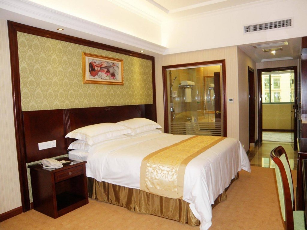 Фото Vienna Hotels Shenzhen Baoan Fuyong Qiaotou Branch