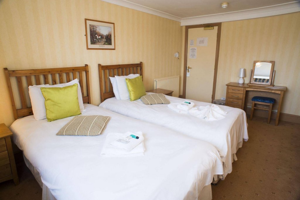 Фото The Pier Hotel