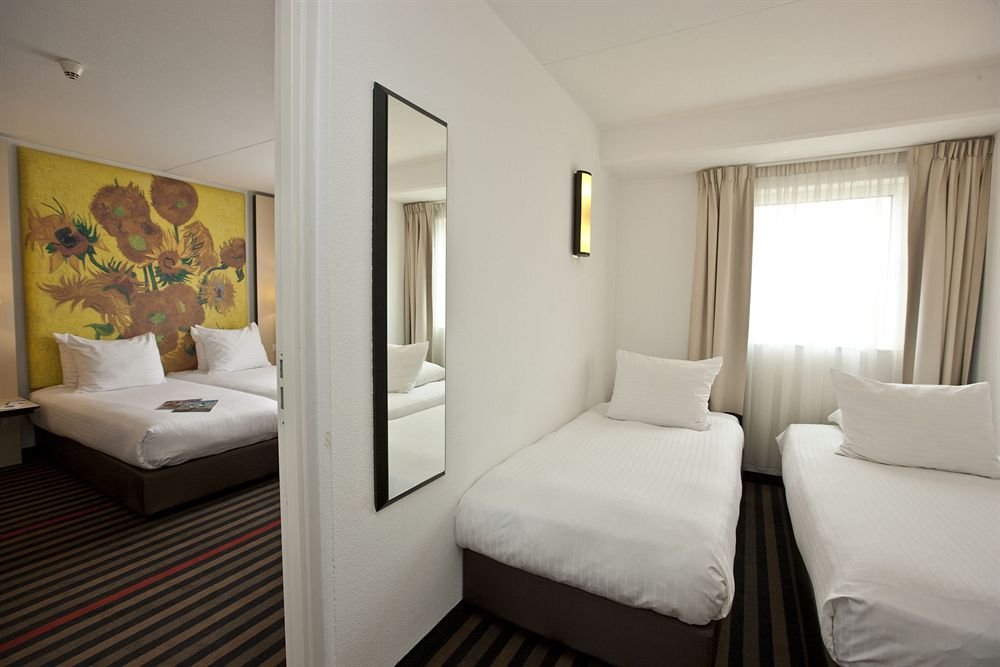 Фото WestCord Art Hotel Amsterdam 3