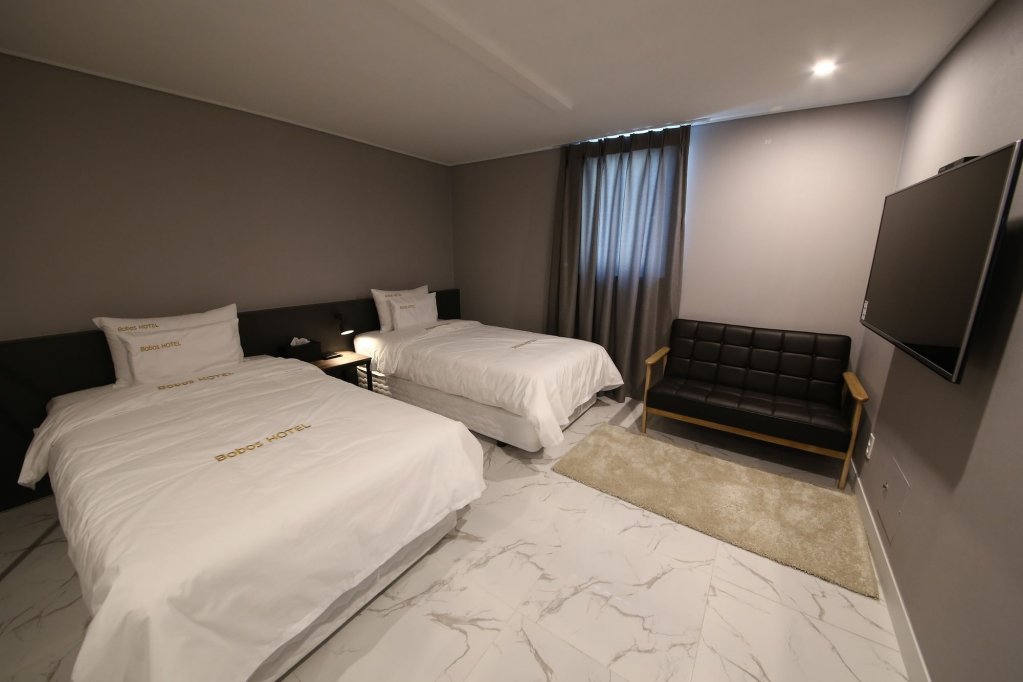 Фото Bobos Hotel