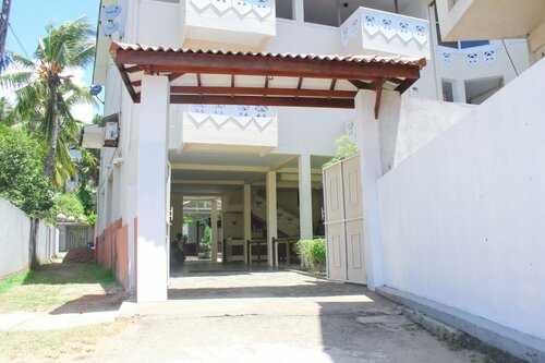 Гостиница Blue Eyes Inn