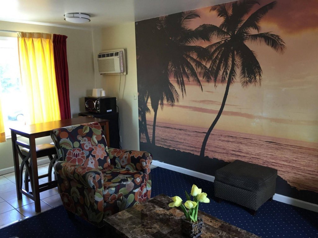 Фото La Hacienda Motel