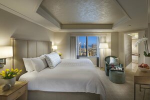 Гостиница Four Seasons Hotel San Francisco at Embarcadero